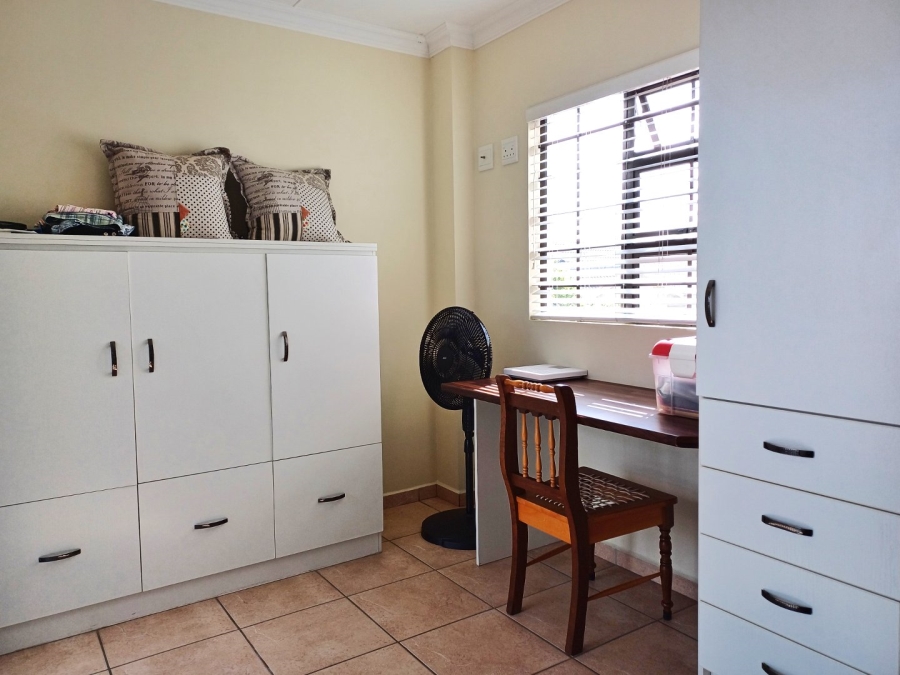 3 Bedroom Property for Sale in Reebok Western Cape